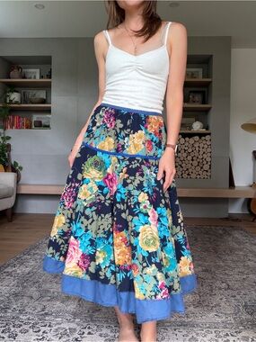Vintage Floral Tiered drop waist Midi Skirt in Navy floral small medium